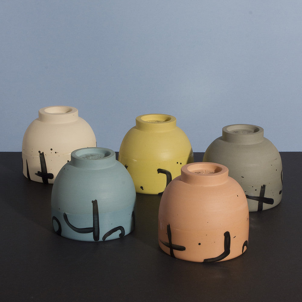 LINCOLN MAYNE CERAMICS