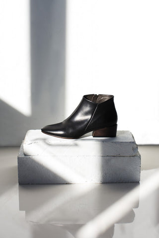 Fall 2015 Inspiration: Black is Black