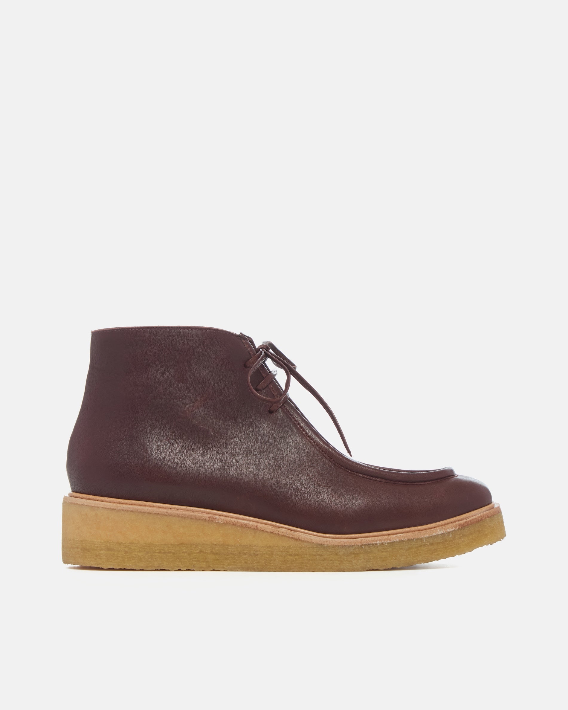 Coclico Hester Boot in Pecan leather, side view of a lace up ankle boot with natural crepe sole