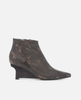 Rarebit Boot 1