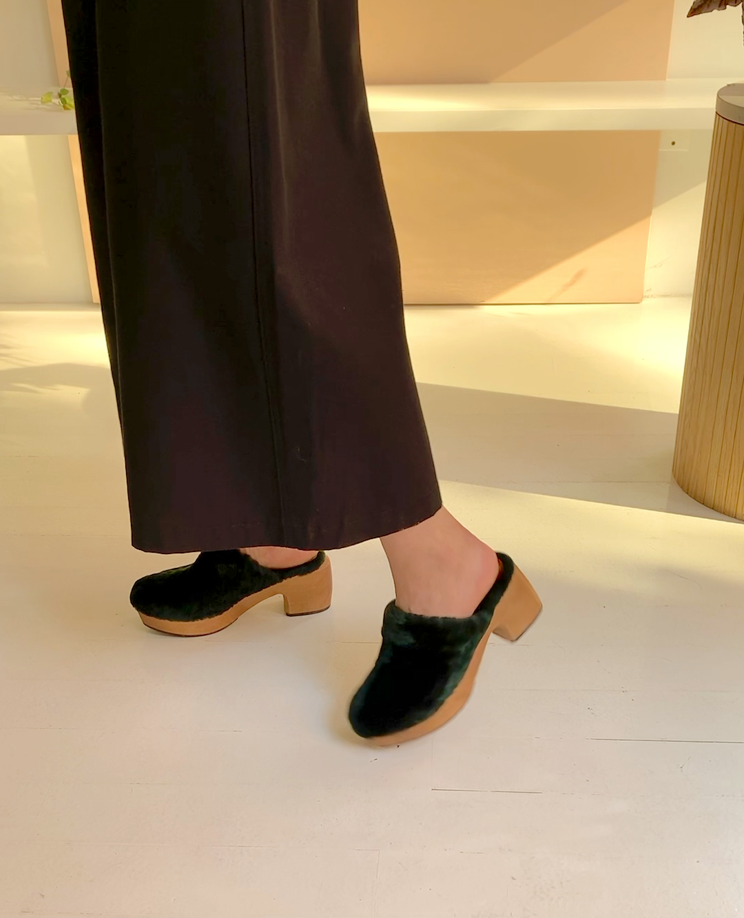 Video of Ocean Autumn on the foot
