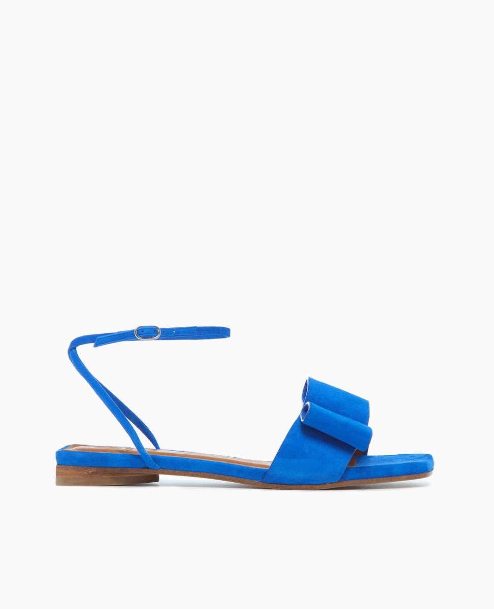 Blue suede sandal with bow