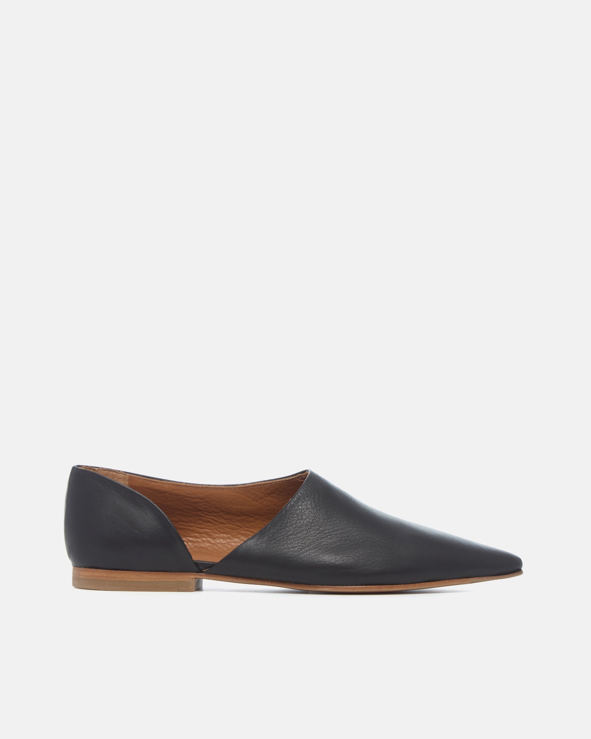 Coclico Coldplay Demi d'Orsay Flat in black leather, side view