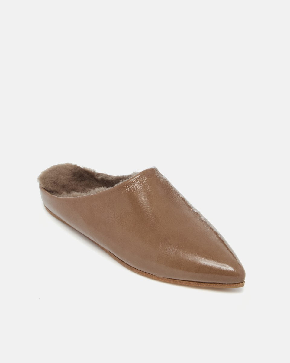 Coclico Dia Shearling Slide in Boue, angled view showing shearling lining