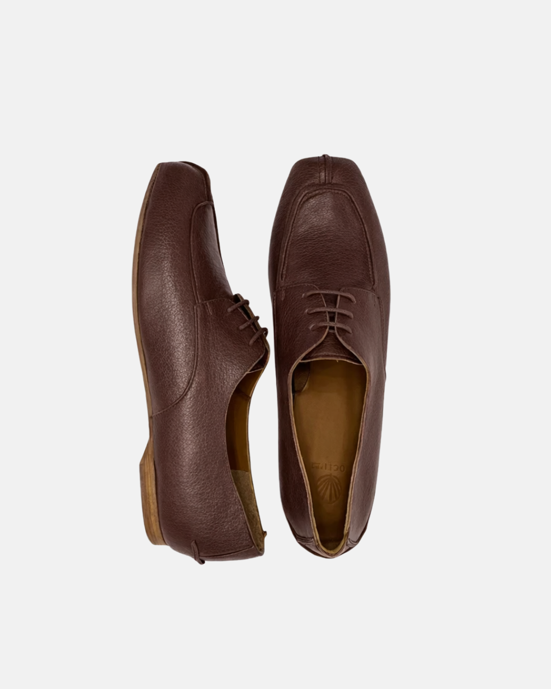 Coclico Fubee Oxford in Castagno, a warm chestnut brown leather lace up oxford
