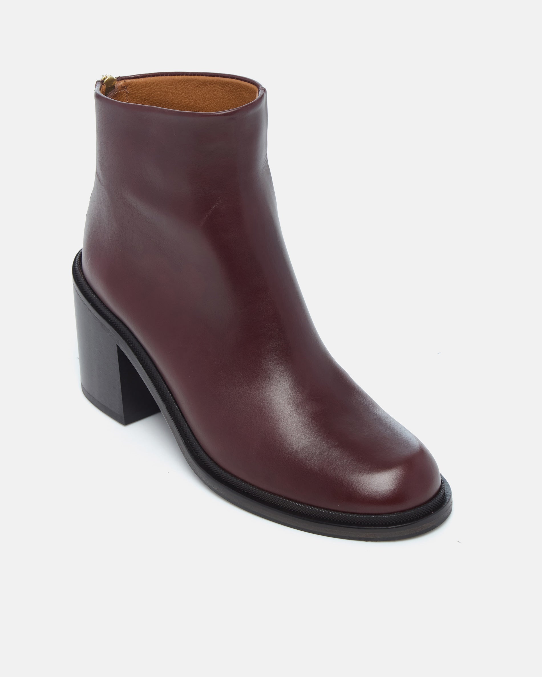 Coclico Lola Boot in Oxblood leather, angled view of the square toe and block heel