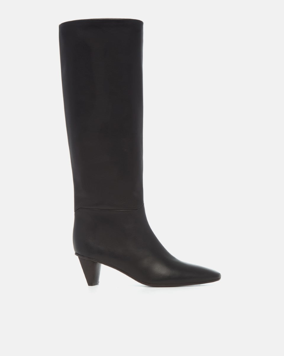 Coclico Sirleaf Boot in black leather, side view of a knee high boot with tapered cone heel