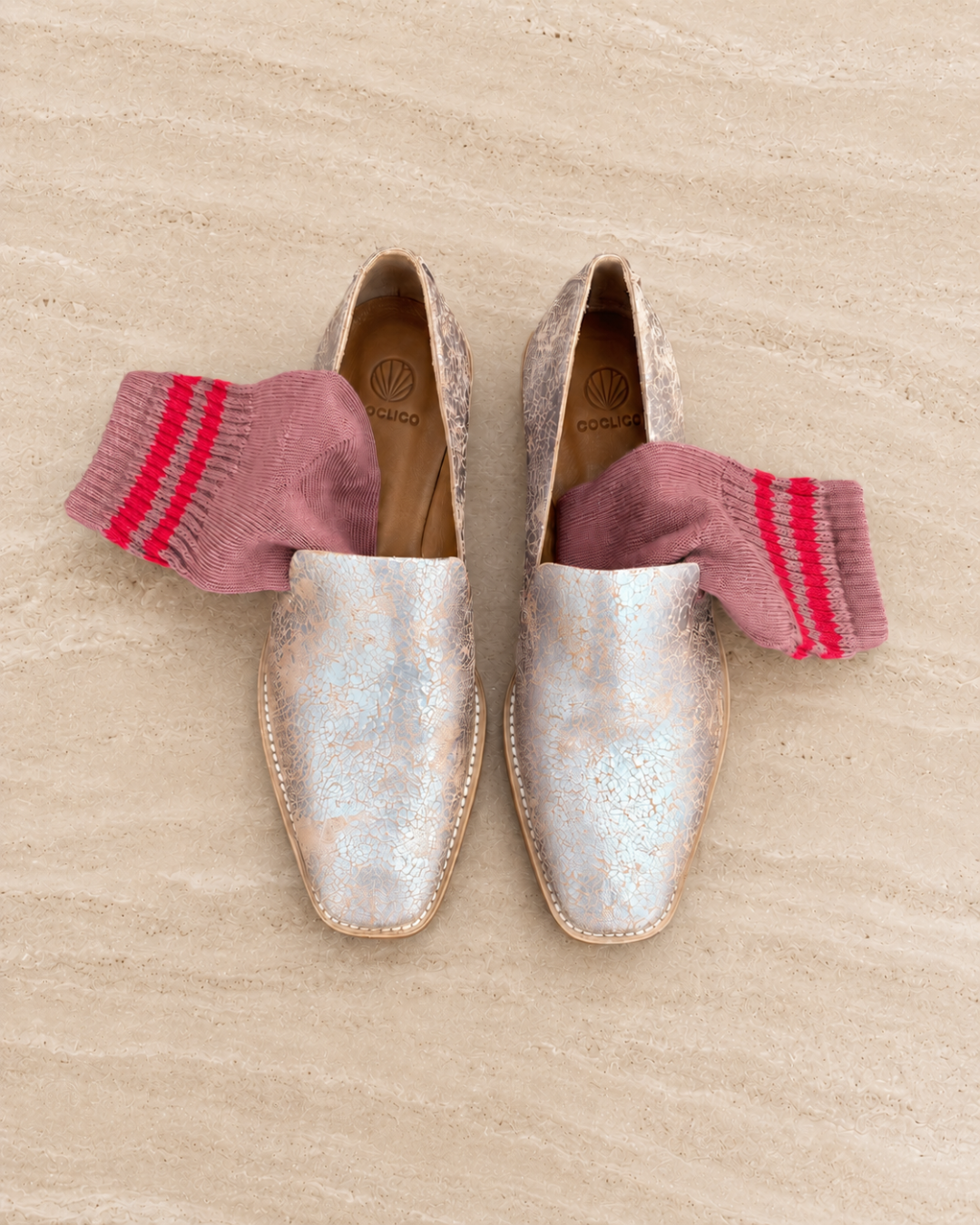 ESCUYER socks in pink metallic loafers