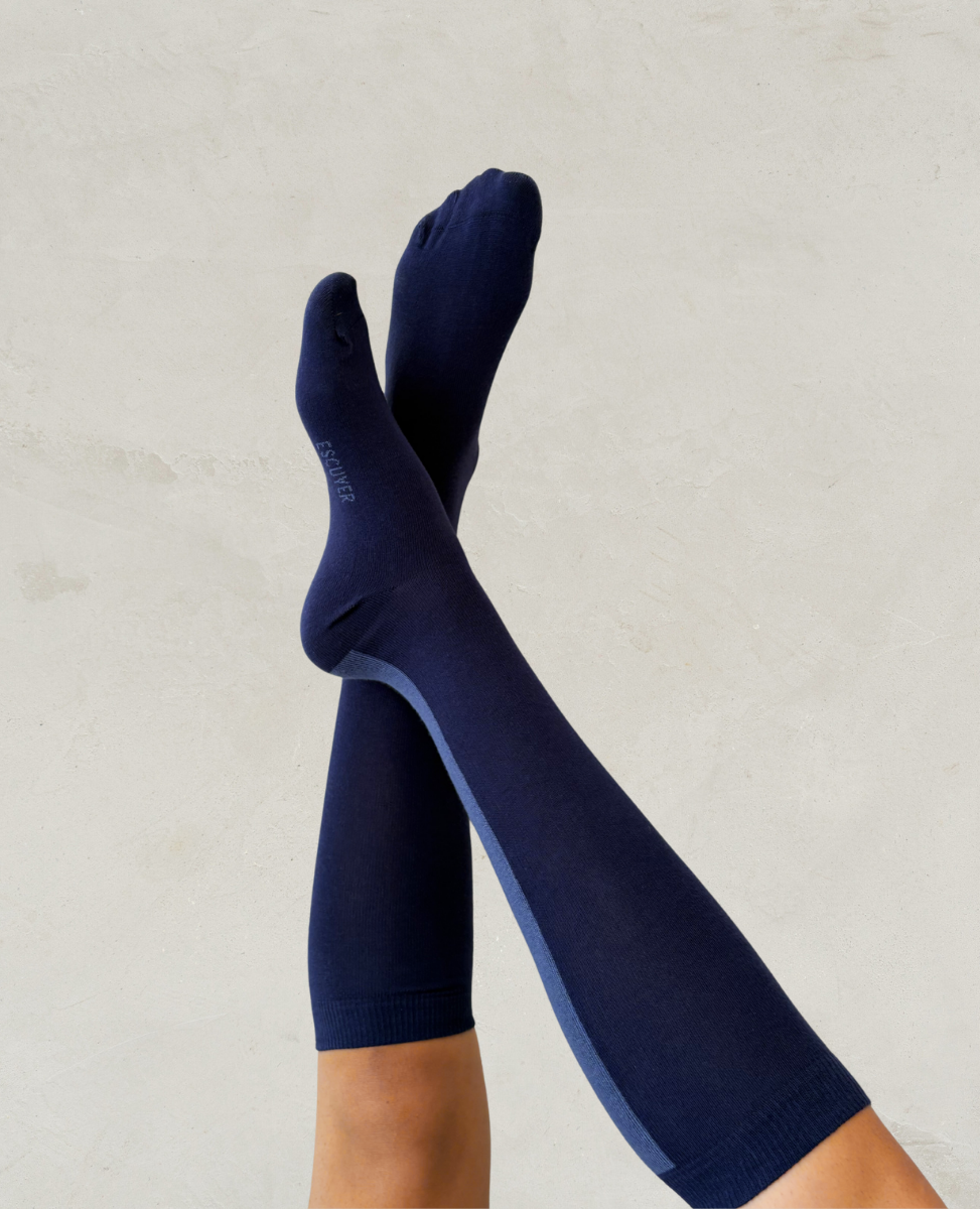 Escuyer Knee High Socks
