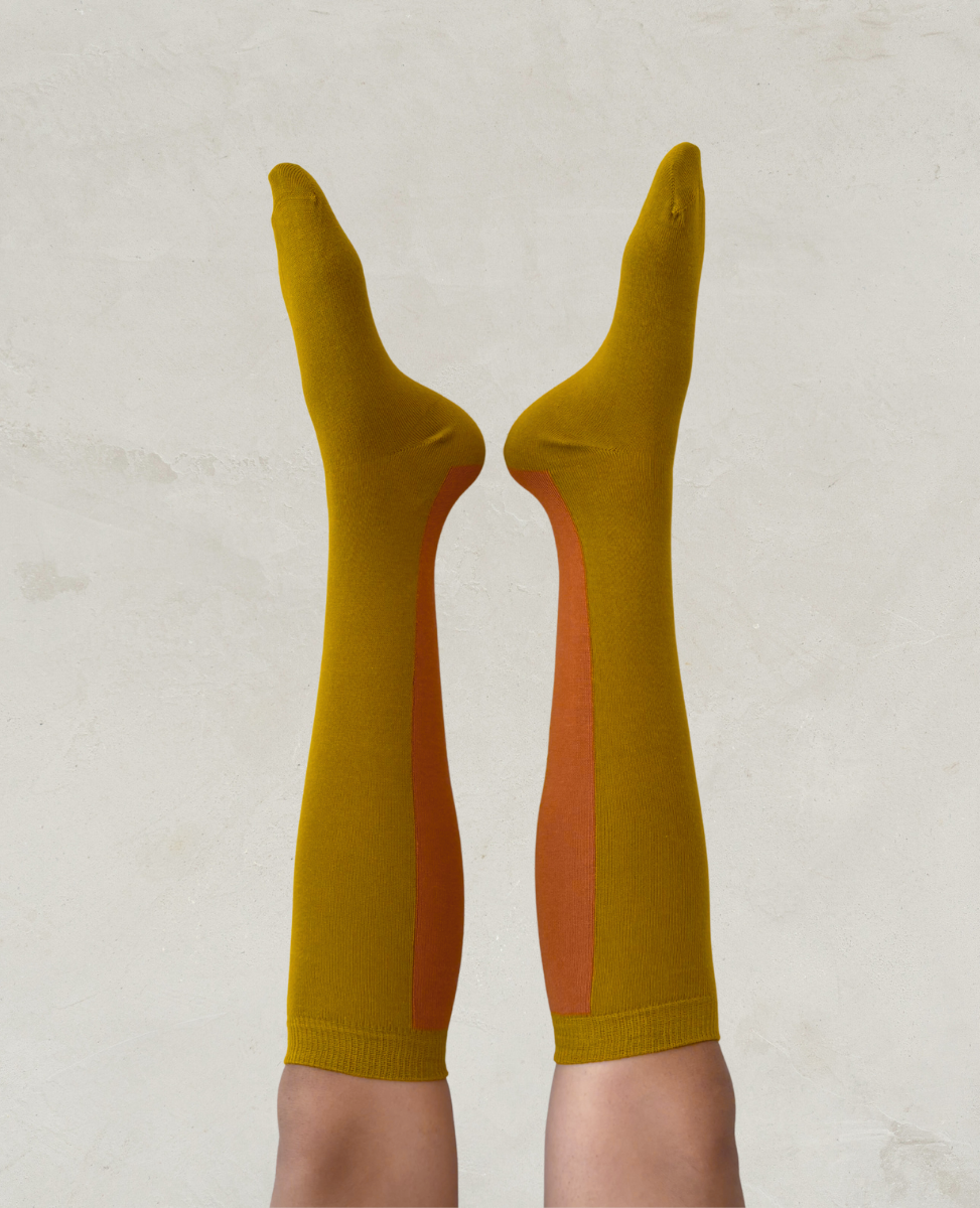 Escuyer Knee High Socks