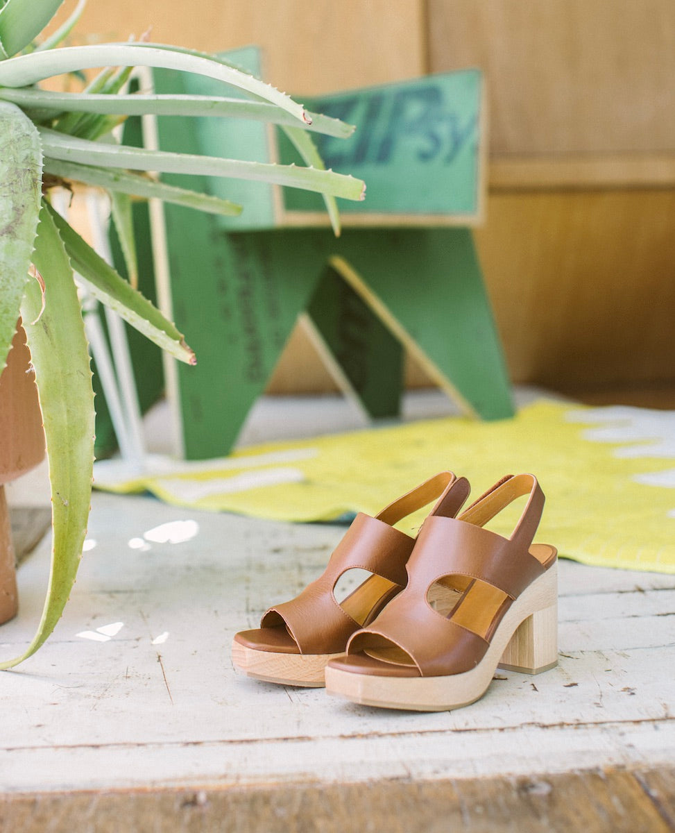 The Vicky Clog high heeled sandel in caramello leather.