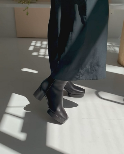 Video of Travis on the foot to show fit and movement.