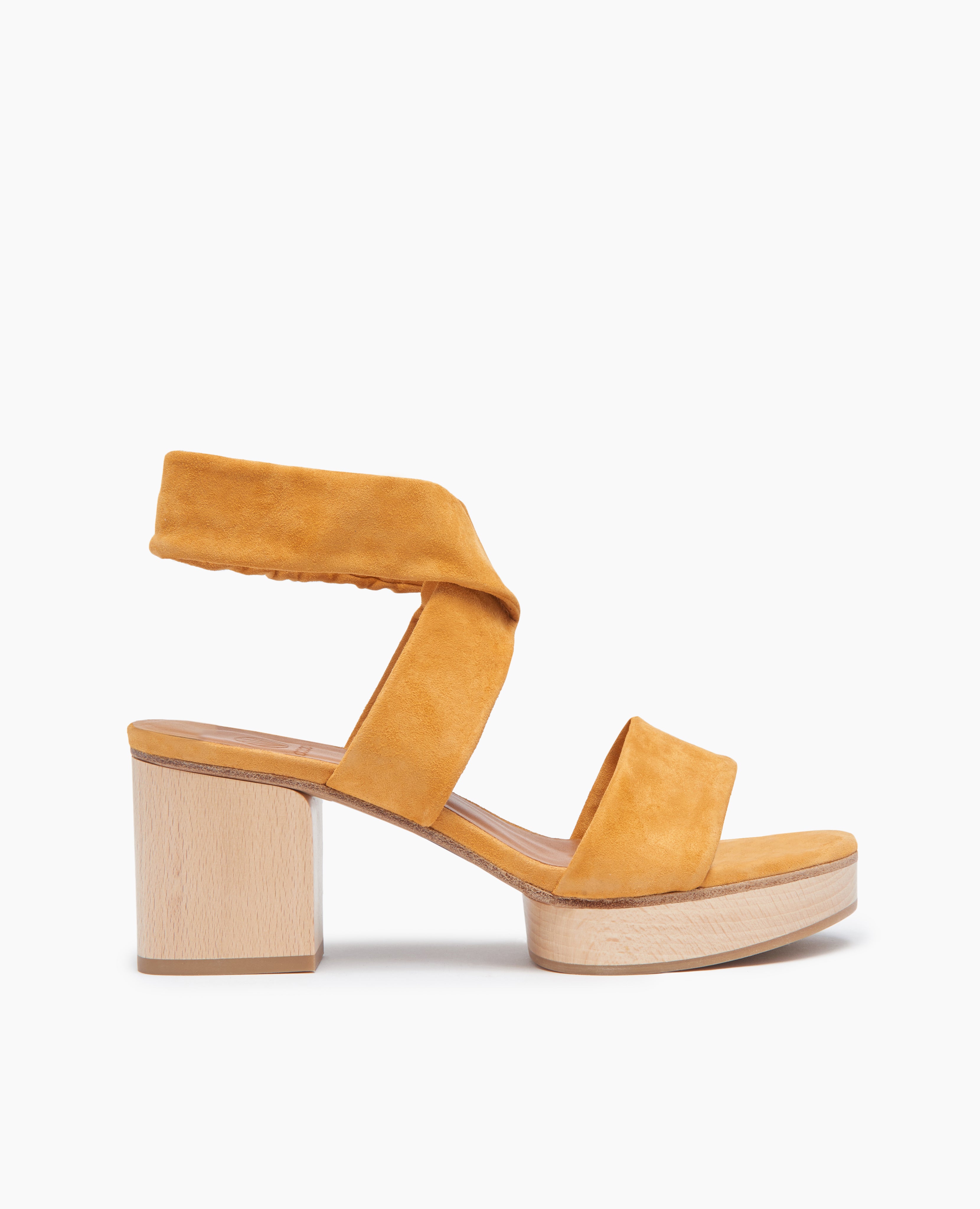 Robin Clog