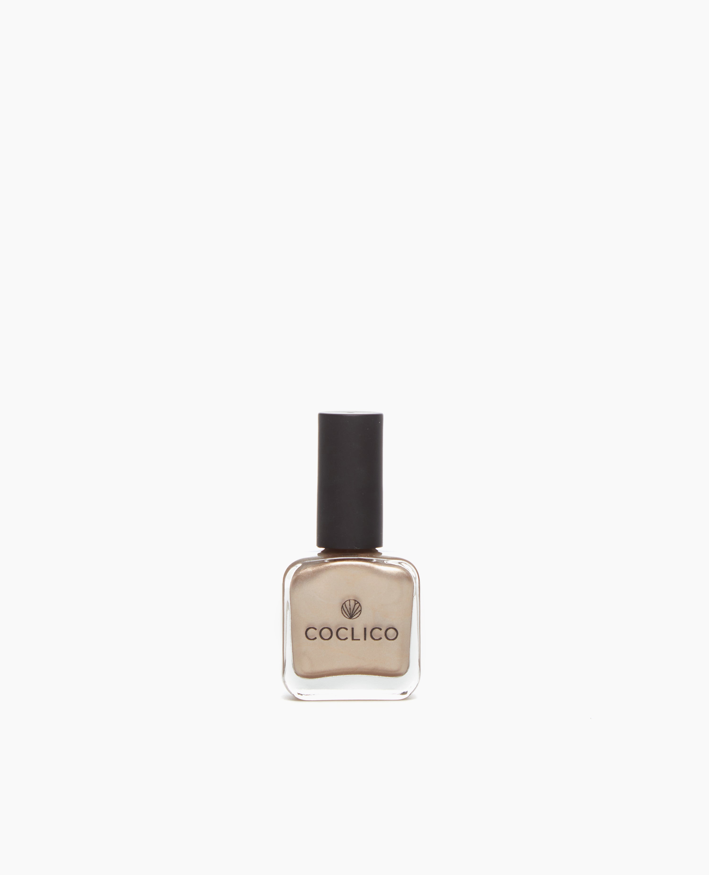 Coclico Nail Varnish in Softer- Series 2: a sparkling champagne hue that evokes a celebration of warm days. 