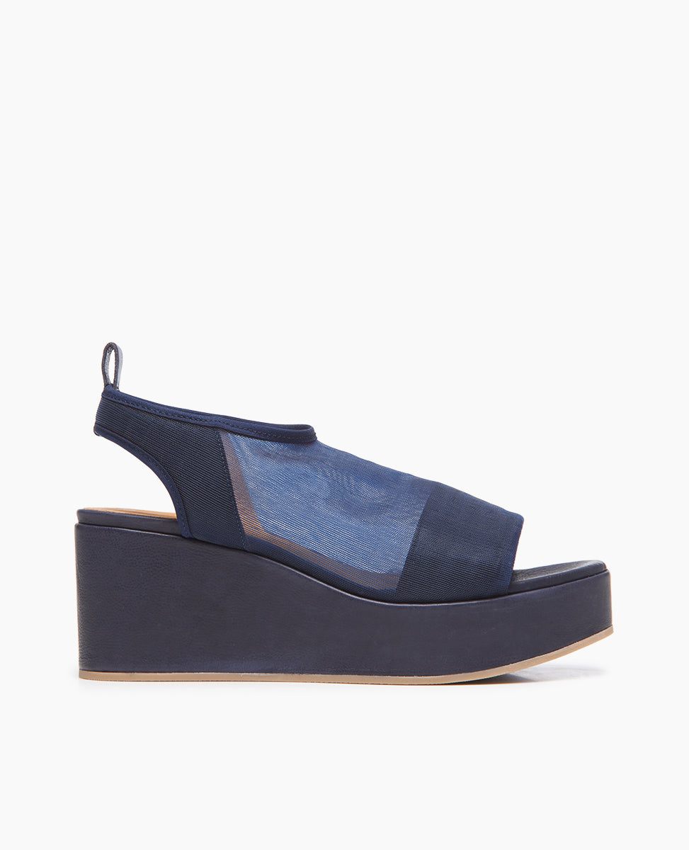 Laurel best sale wedge sandal